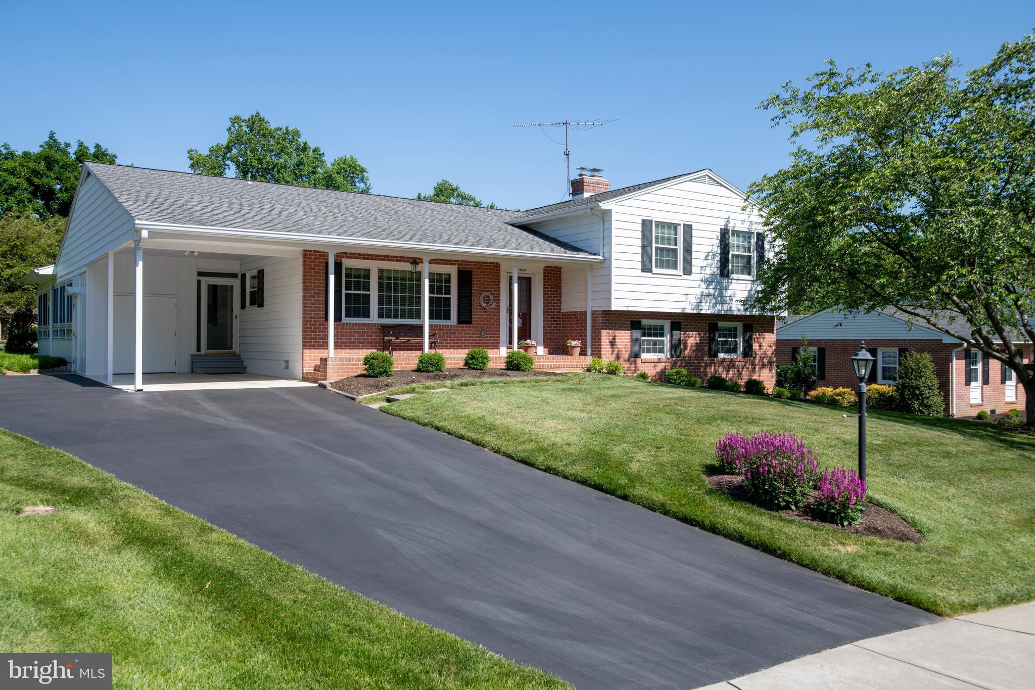 SEMINARY RIDGE - Residential
