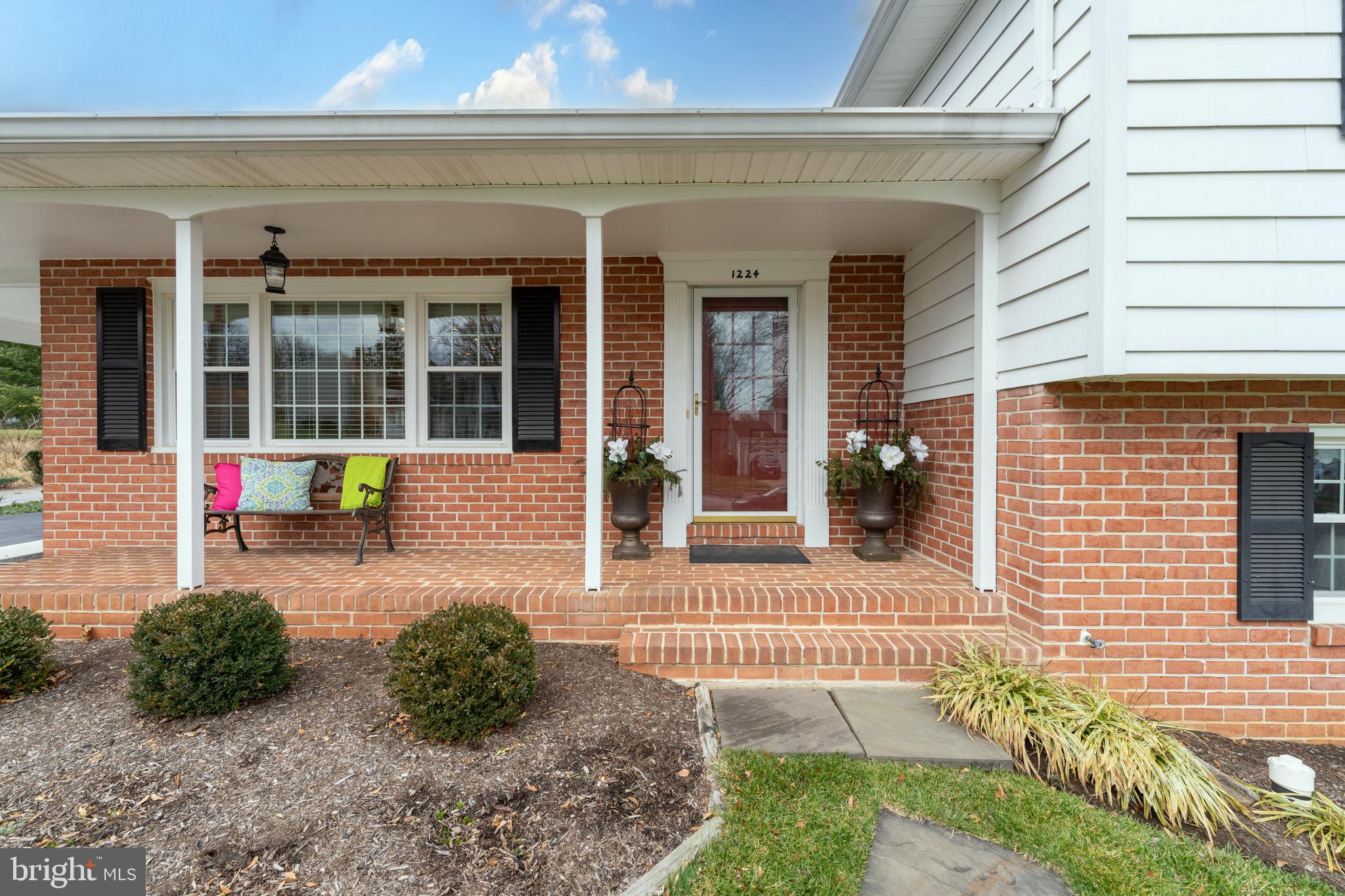 SEMINARY RIDGE - Residential