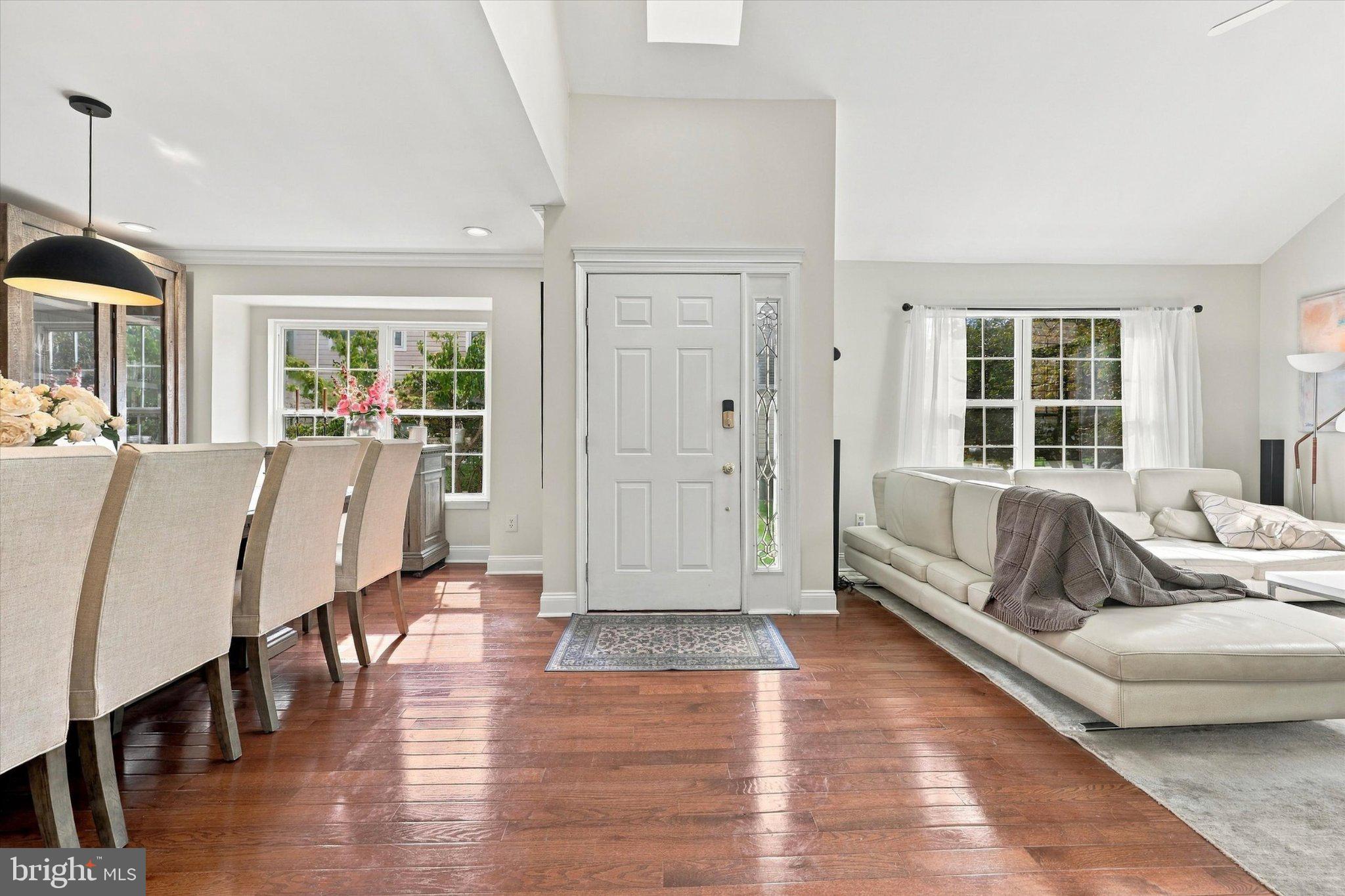 152 CANTERBURY LANE