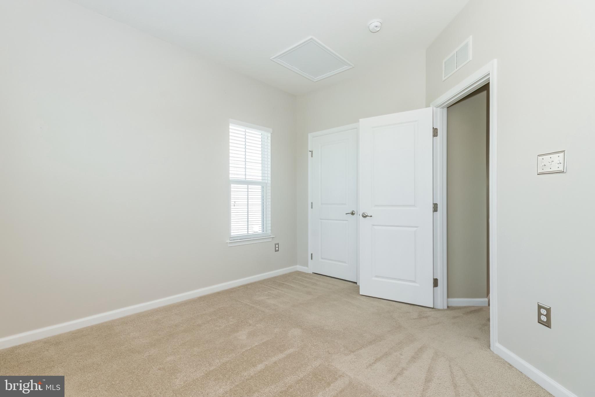 BRUNSWICK CROSSING - Residential