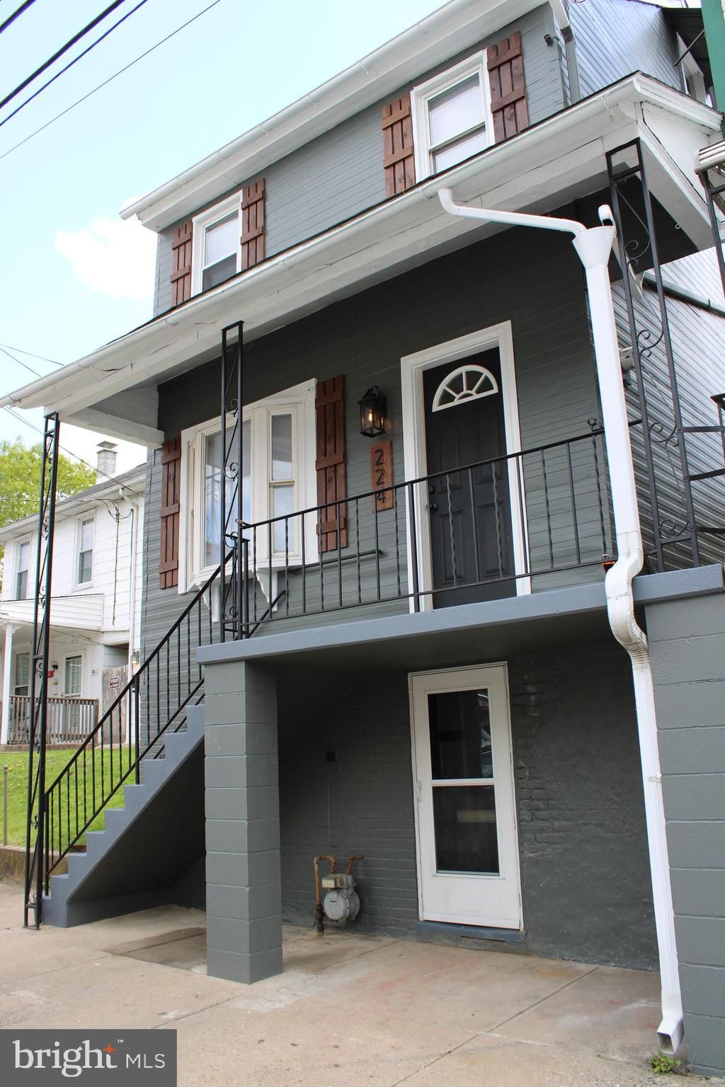 Photo of 224 UNION ST, COLUMBIA, PA 17512 (MLS # PALA2033982)