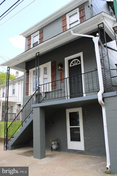 Photo of 224 UNION ST, COLUMBIA, PA 17512 (MLS # PALA2033982)