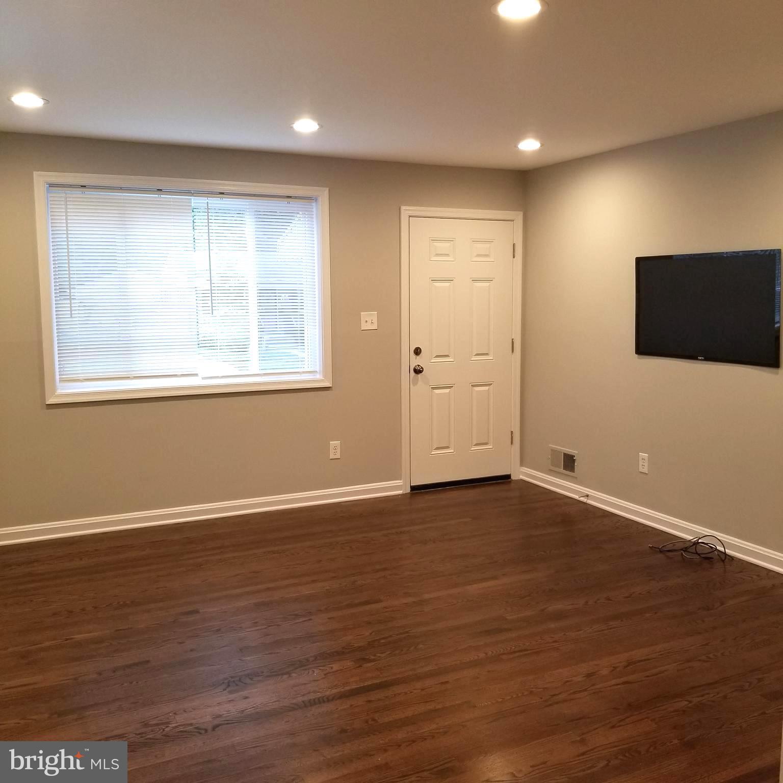 RANDOLPH HILLS - Residential Lease