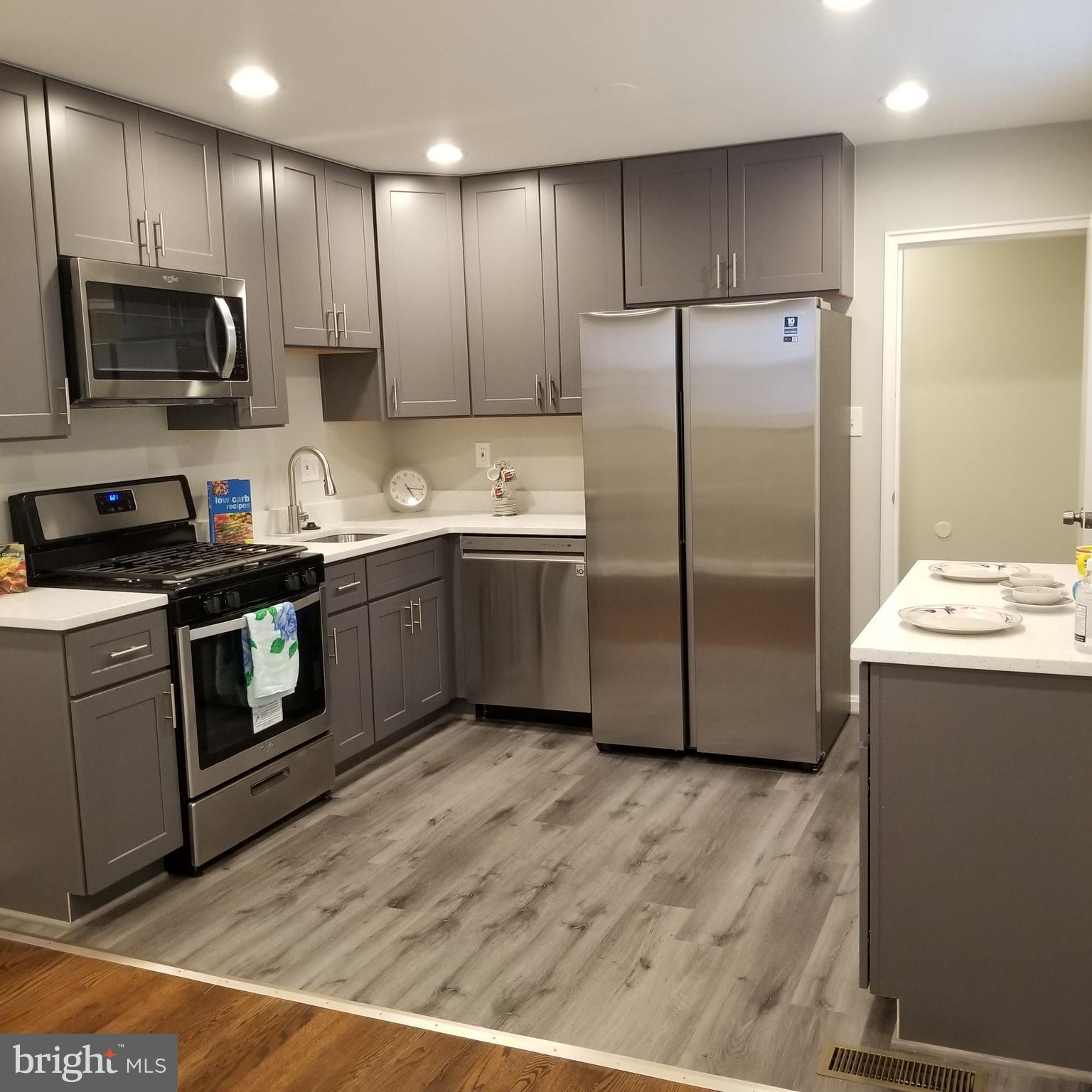 RANDOLPH HILLS - Residential Lease