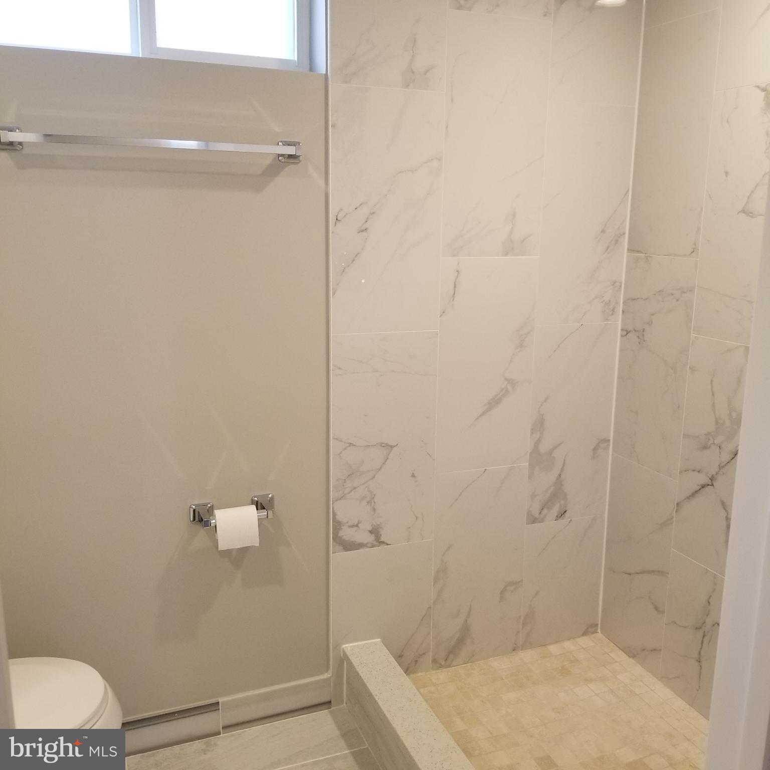 RANDOLPH HILLS - Residential Lease