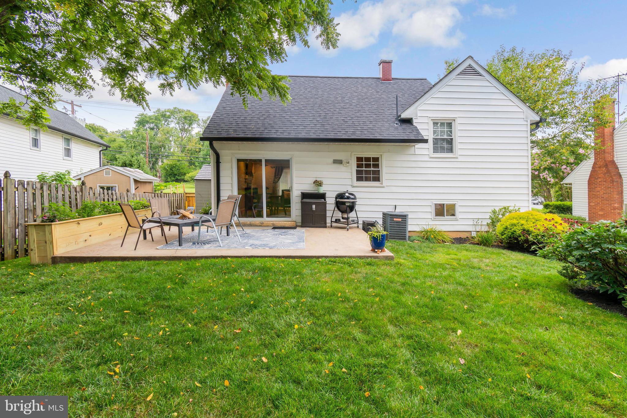 WHEATON WOODS - Residential