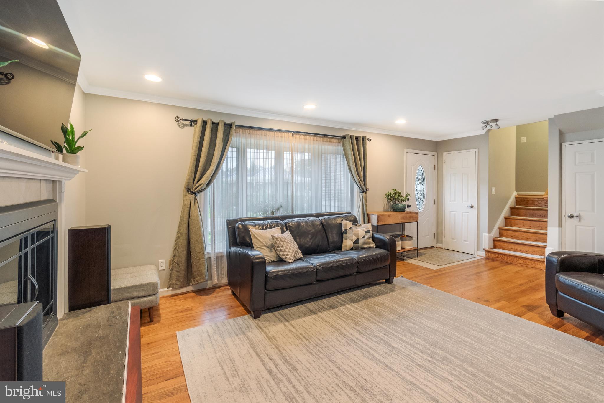 WHEATON WOODS - Residential