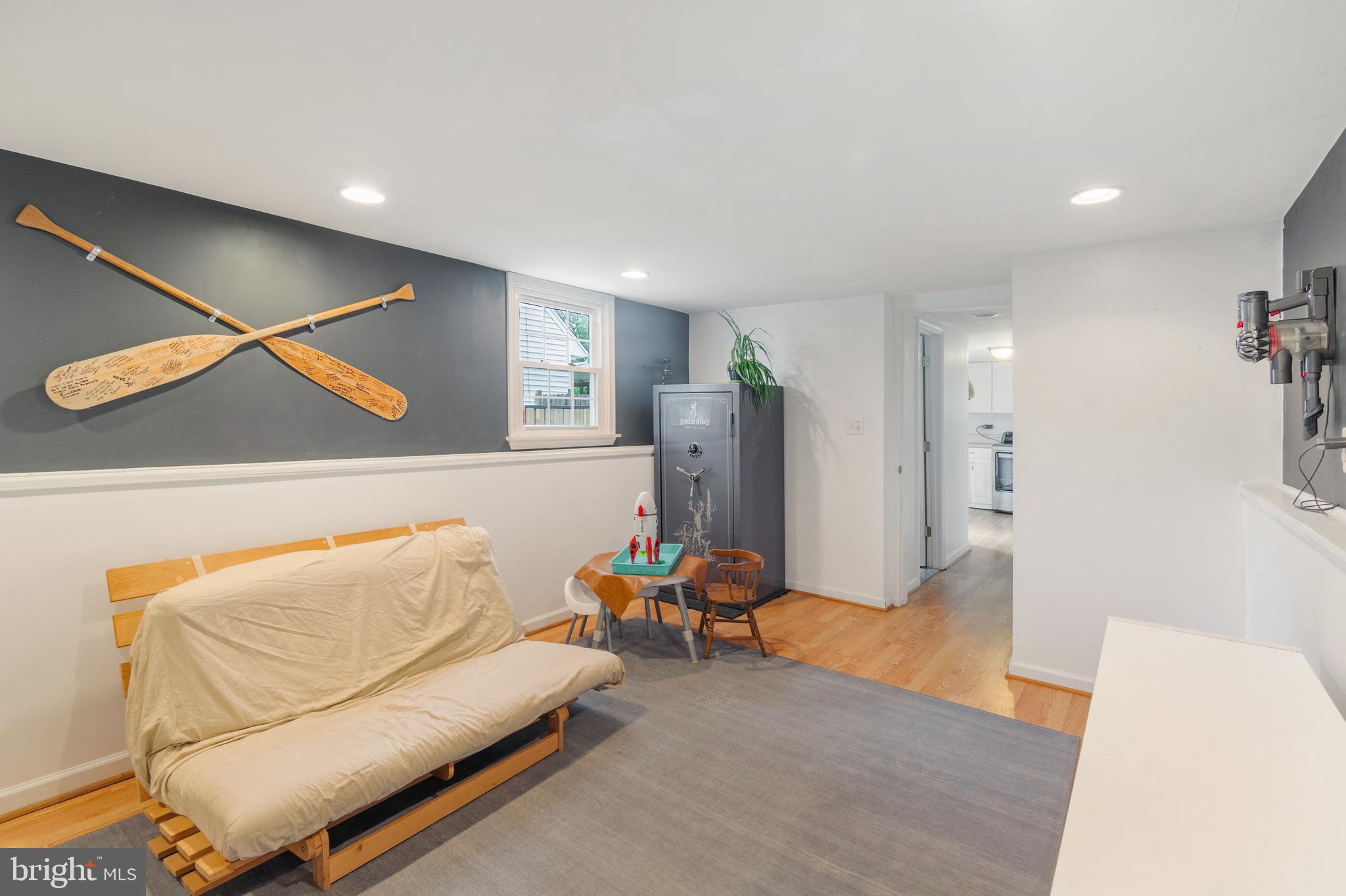 WHEATON WOODS - Residential