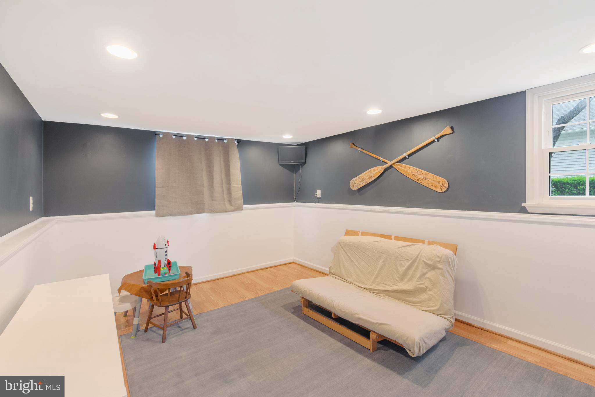 WHEATON WOODS - Residential