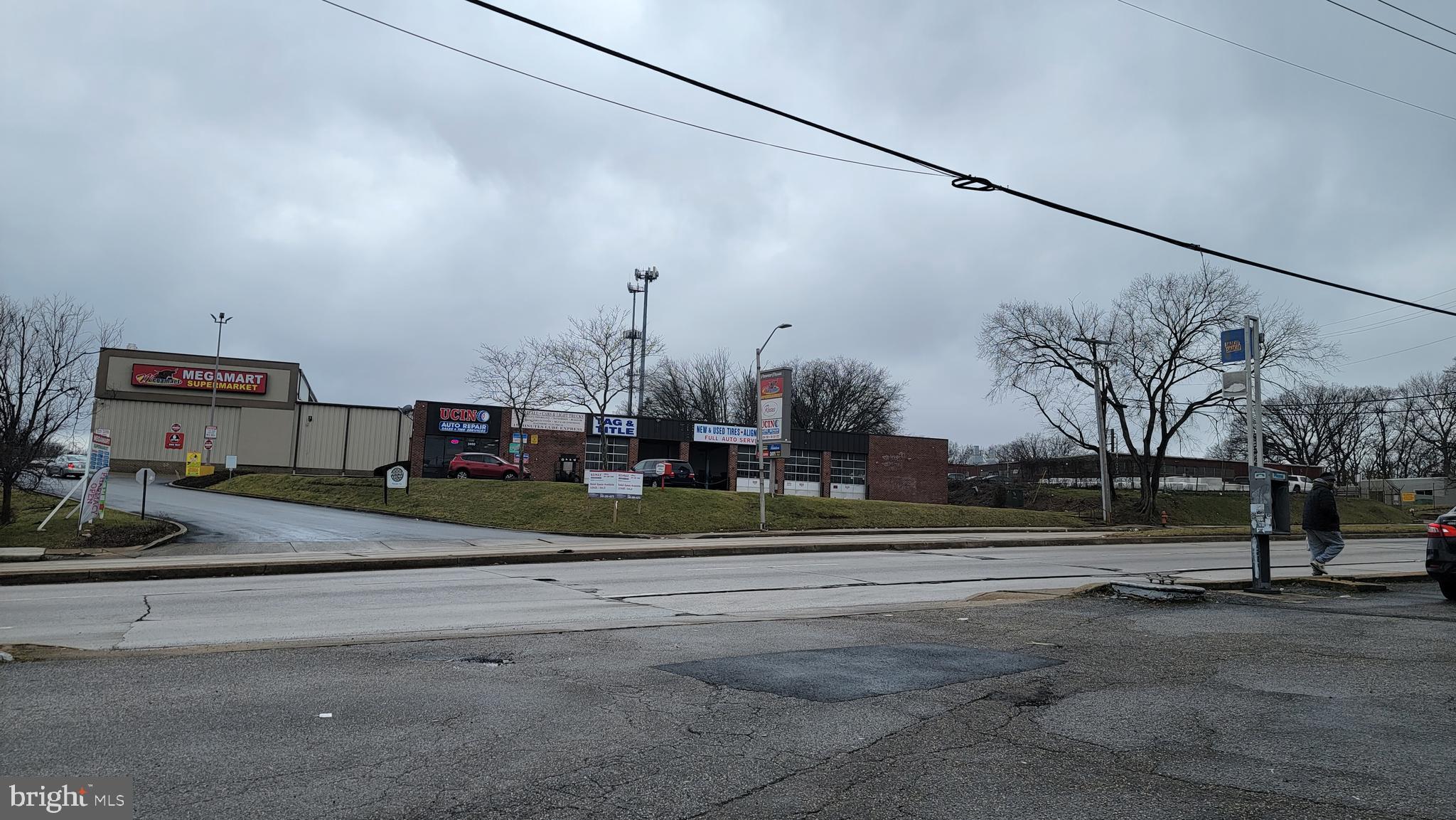NONE AVAILABLE - Commercial Lease
