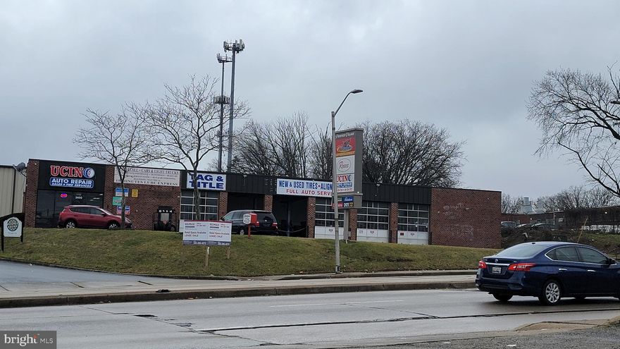 PRIME LOCATION!!!!!! GREAT VISIBILITY!  AT THE INTERSECTION OF  W.  PATAPSCO  AVE.  AND ANNAPOLIS ROAD, IDEAL FOR A FULL AUTO SERVICES/DEALER AND RELATED SERVICES.