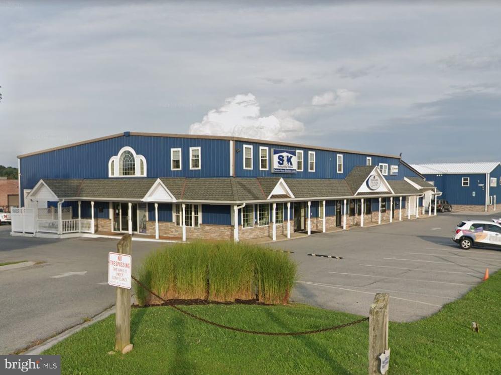 NONE AVAILABLE - Commercial Lease