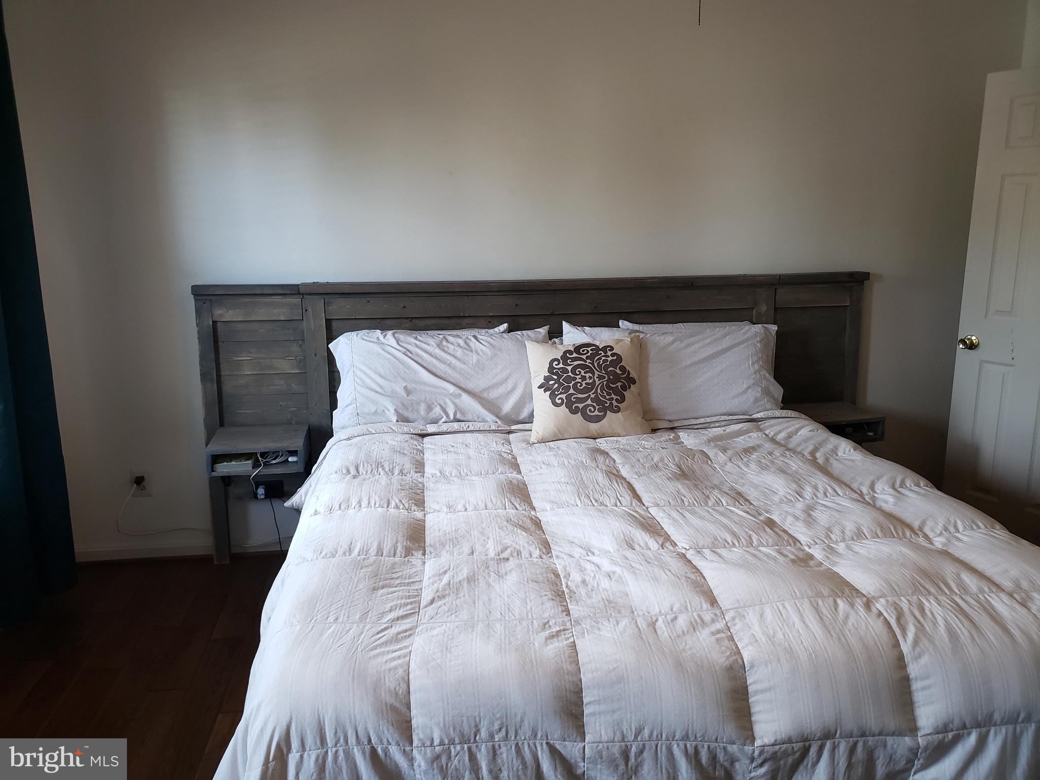 BEACON POINT - Residential