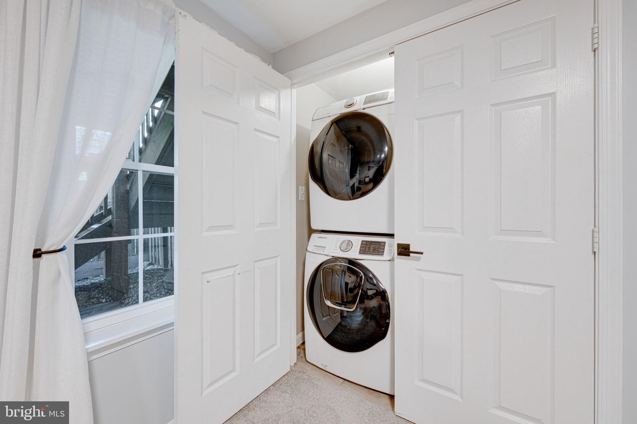 NORTH HART RUN - Residential