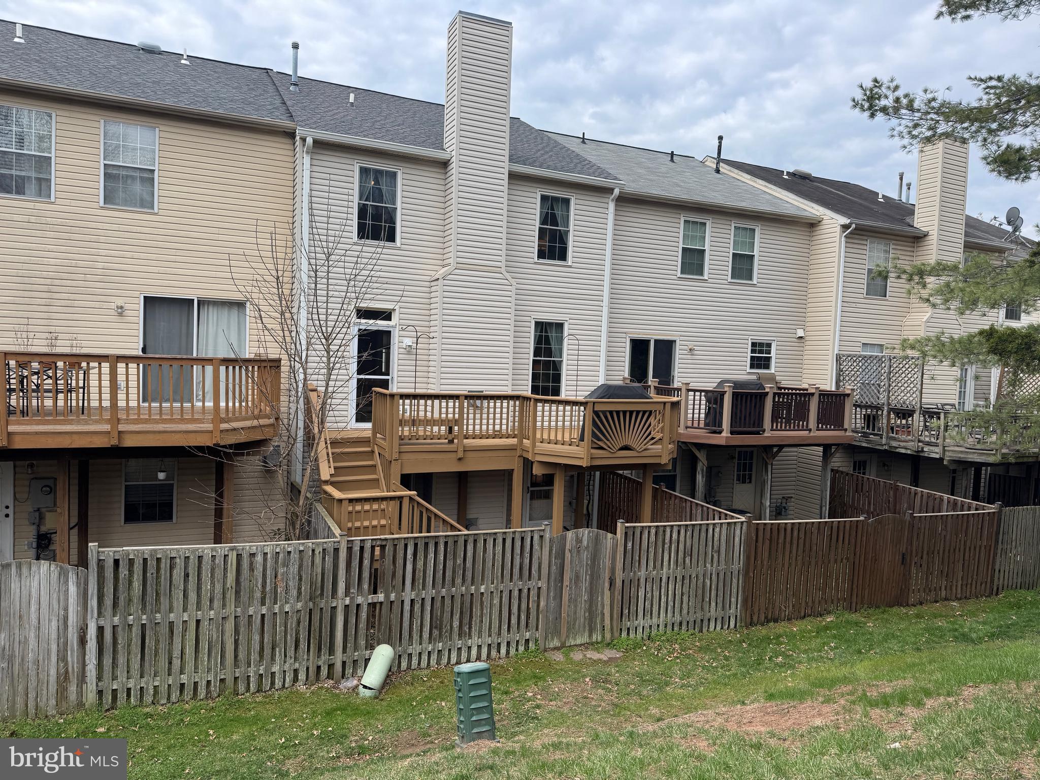 NORTH HART RUN - Residential