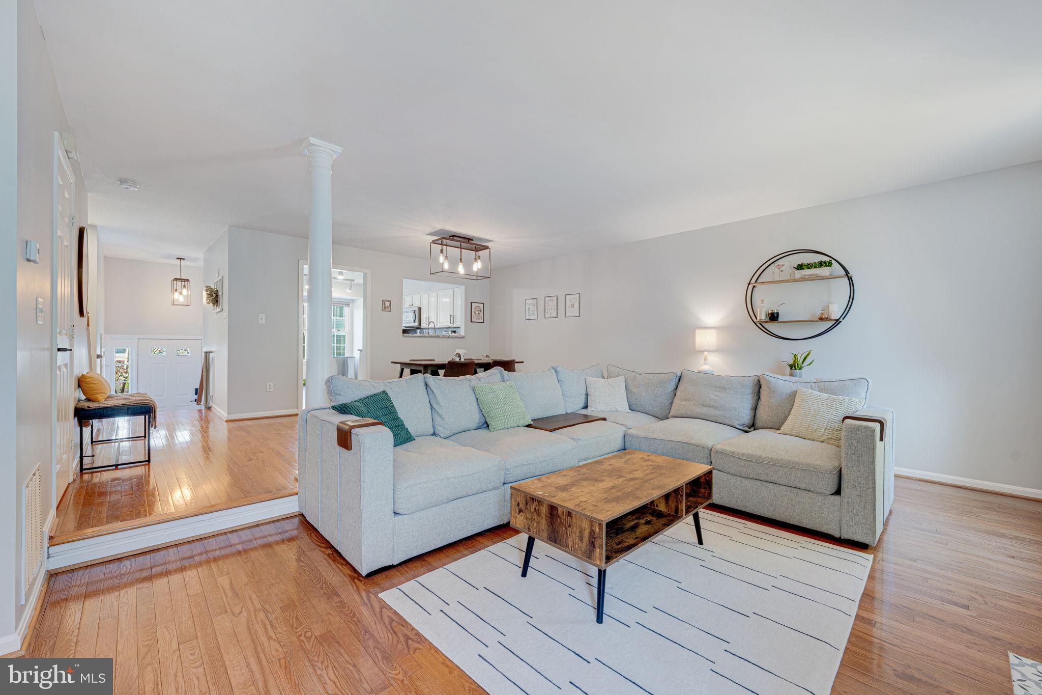 NORTH HART RUN - Residential