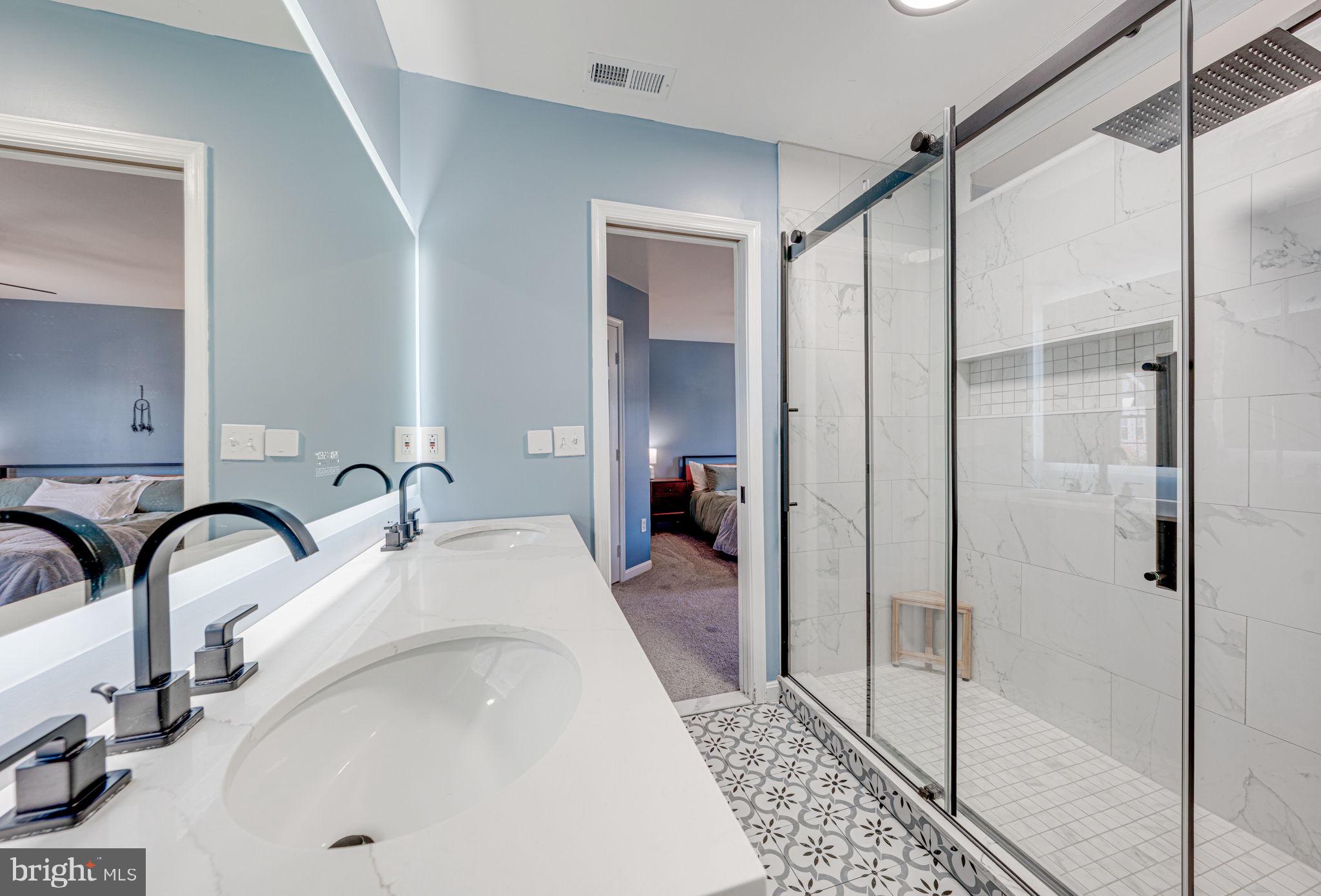 NORTH HART RUN - Residential