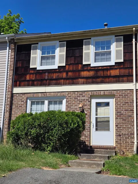 1618 Townwood Ct, Charlottesville, VA MLS: 664495