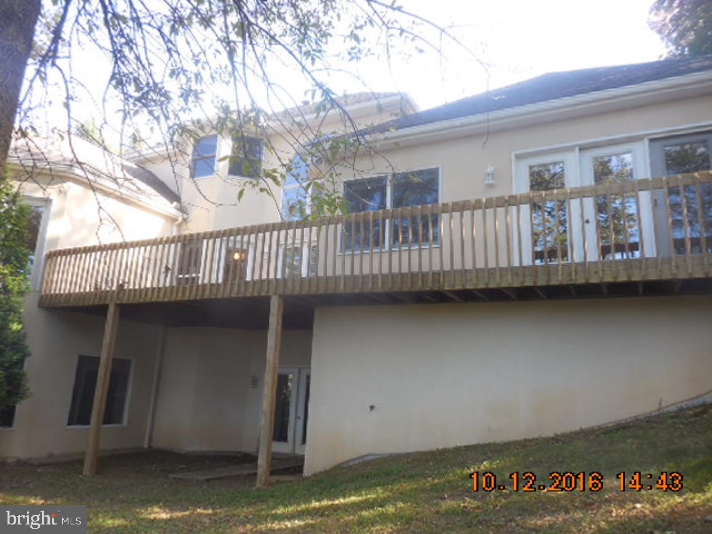 LONGVUE ESTATES - Residential