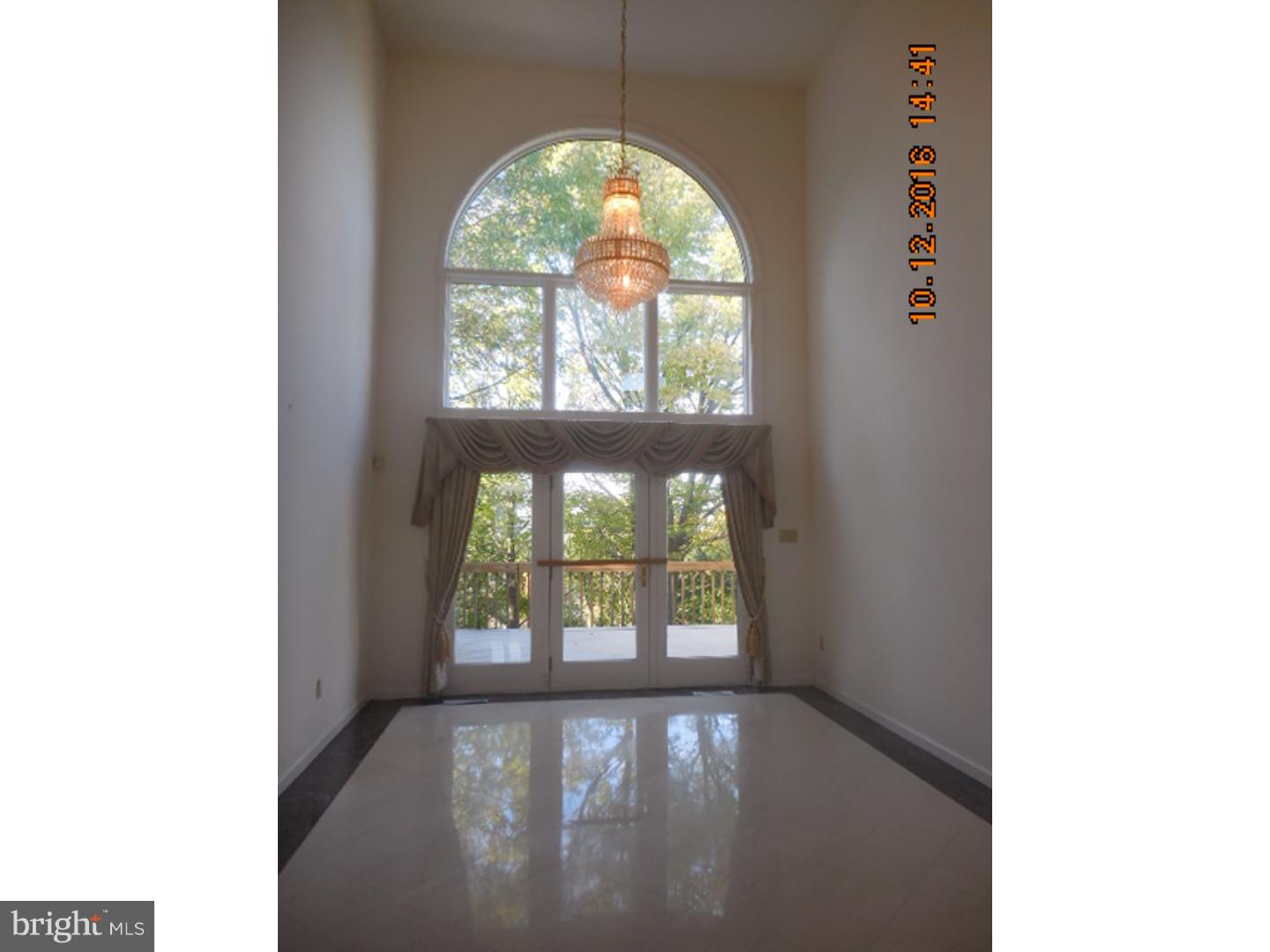 LONGVUE ESTATES - Residential