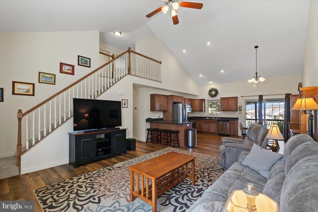 Photo of 5340 Oak Leaf Drive, Mount Joy, PA 17552 (MLS # PALA2053186)