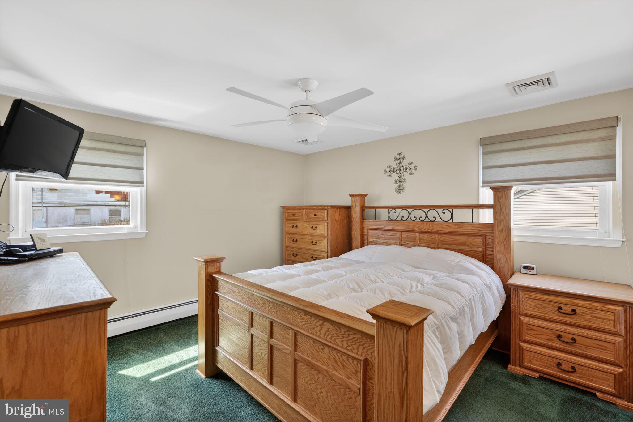 FEASTERVILLE HGTS - Residential