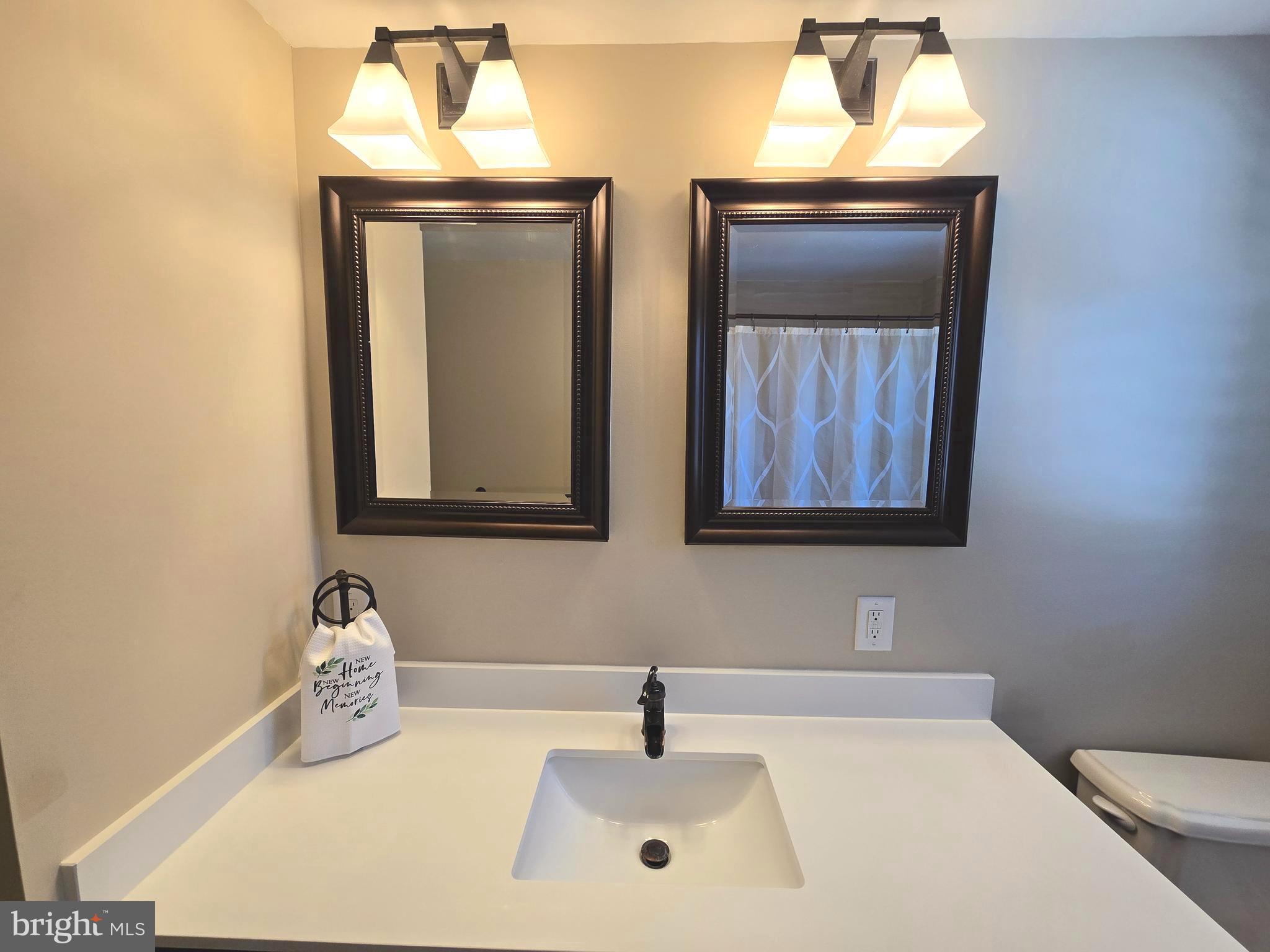 FEASTERVILLE HGTS - Residential