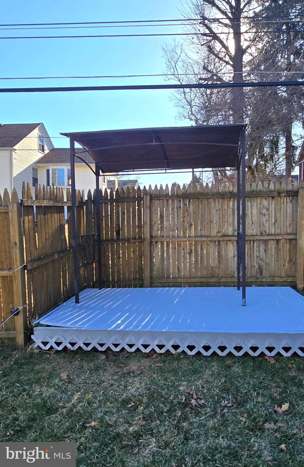 FEASTERVILLE HGTS - Residential