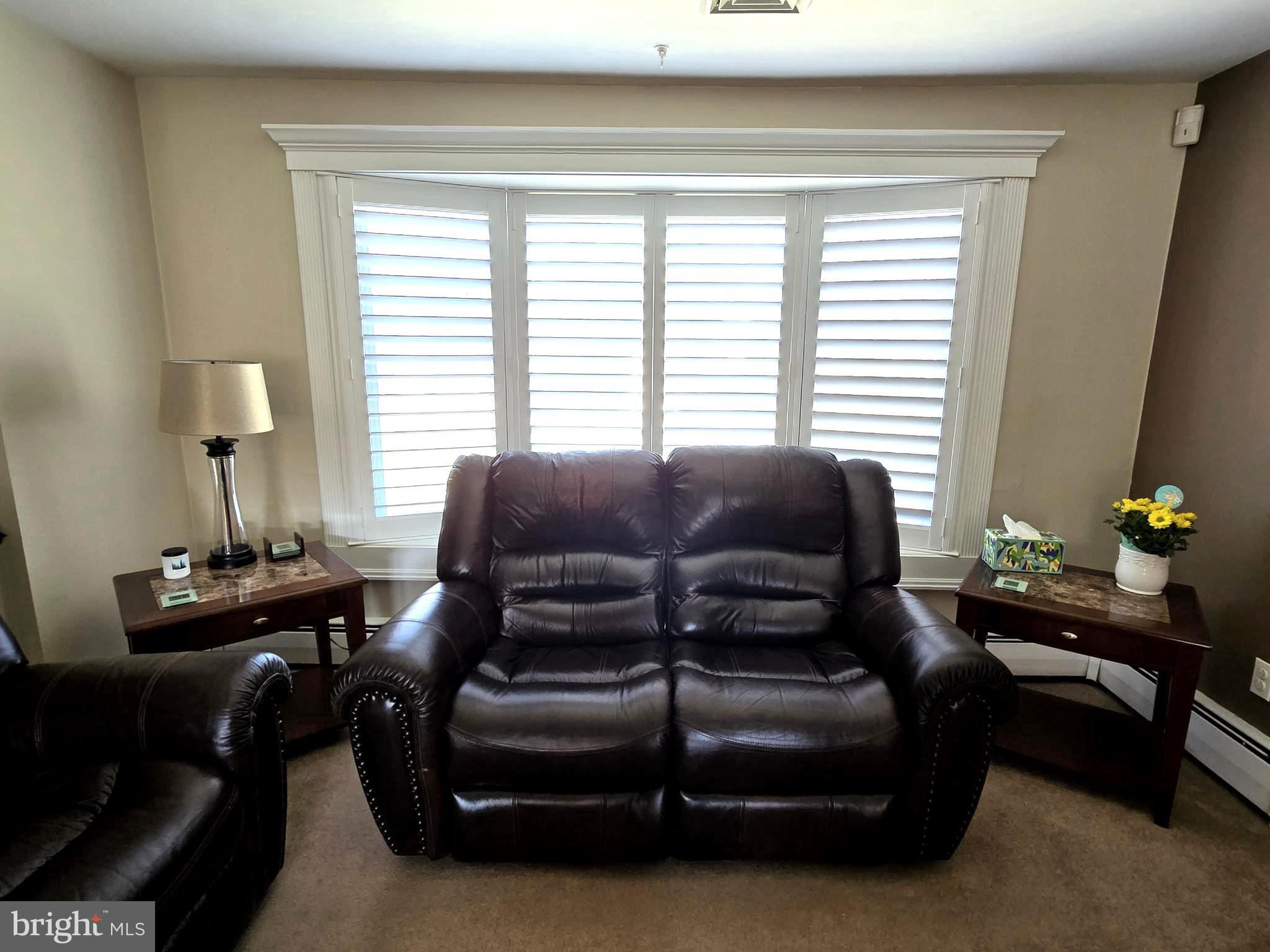 FEASTERVILLE HGTS - Residential