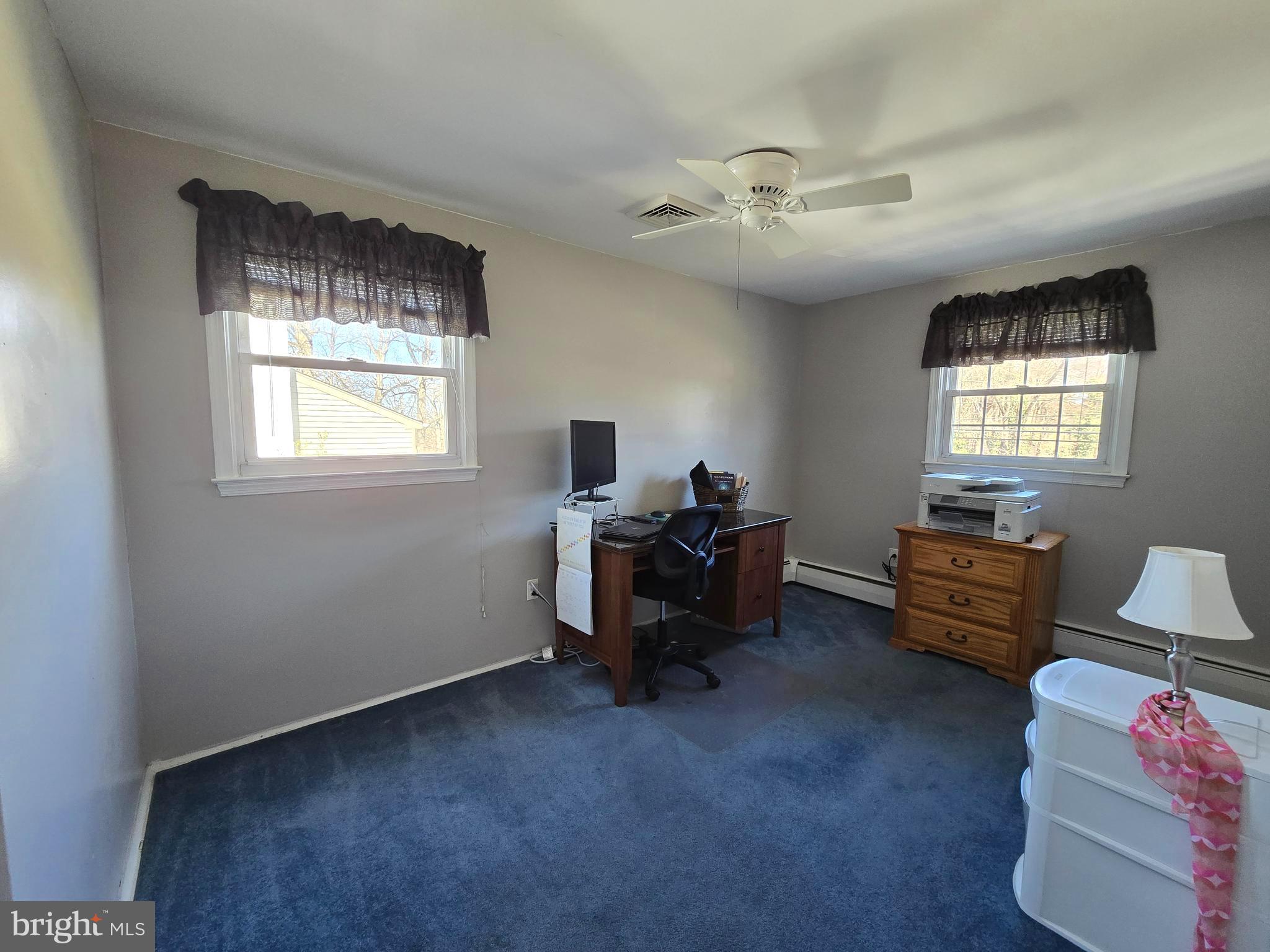 FEASTERVILLE HGTS - Residential