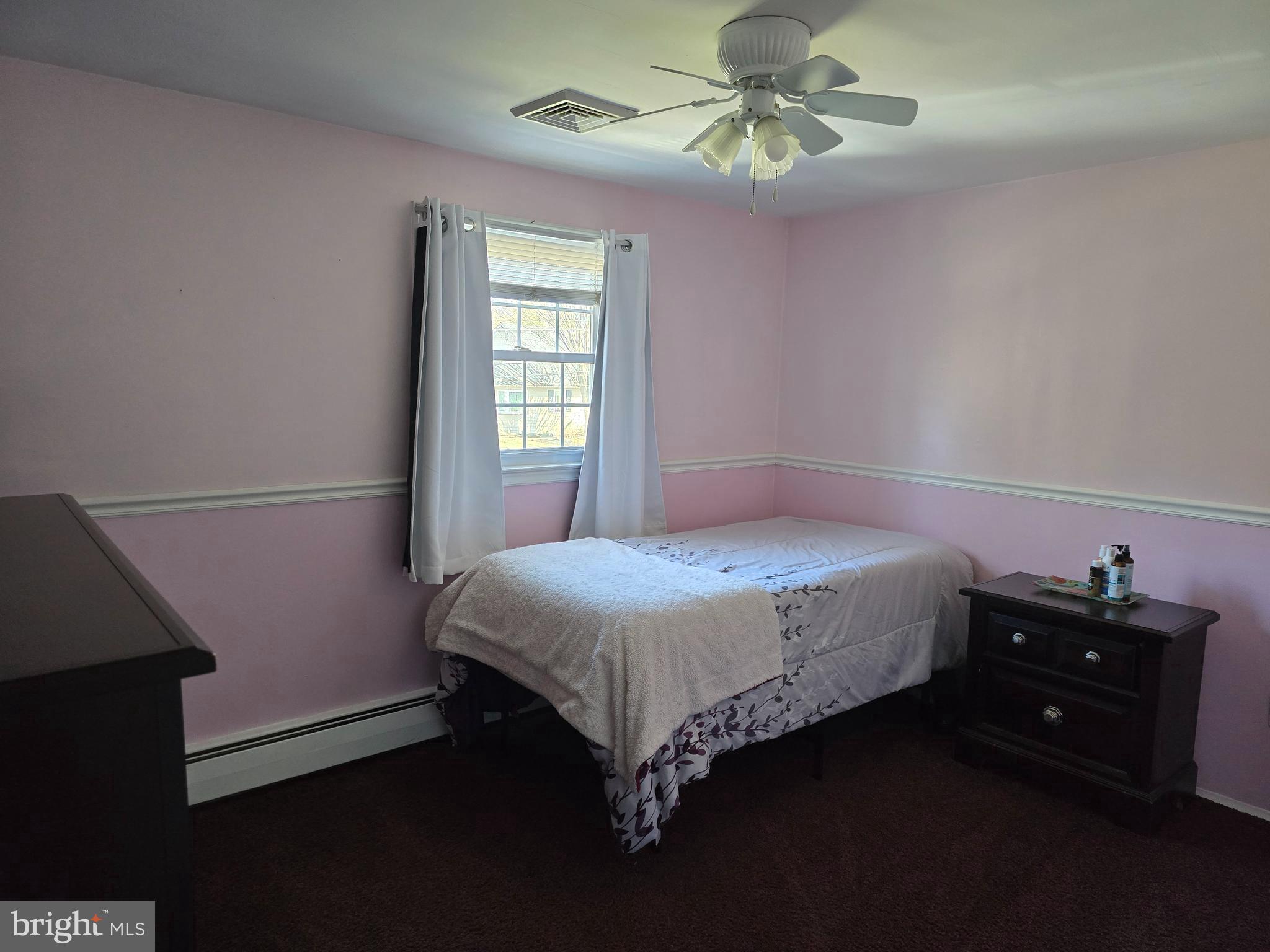 FEASTERVILLE HGTS - Residential