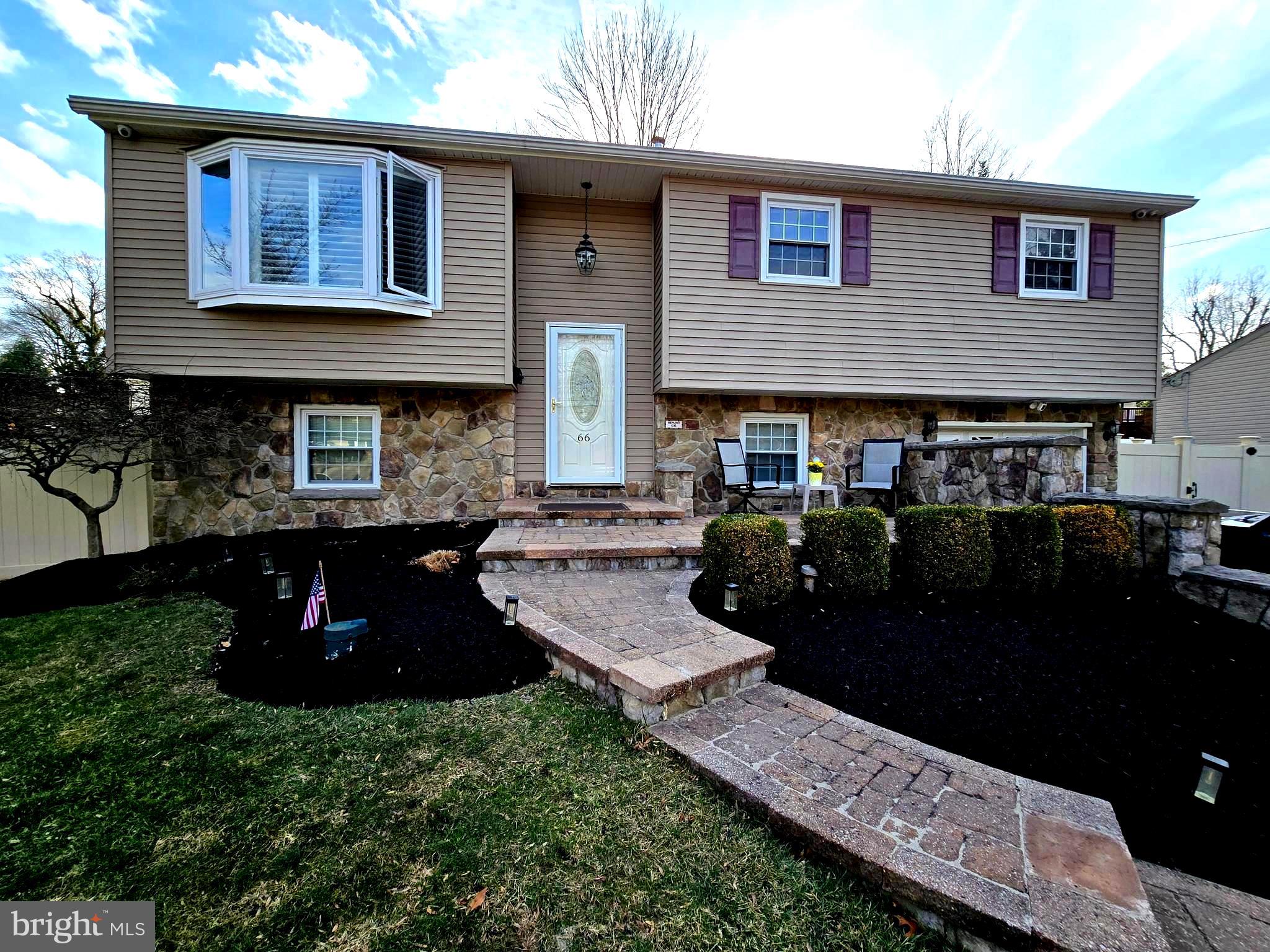 FEASTERVILLE HGTS - Residential