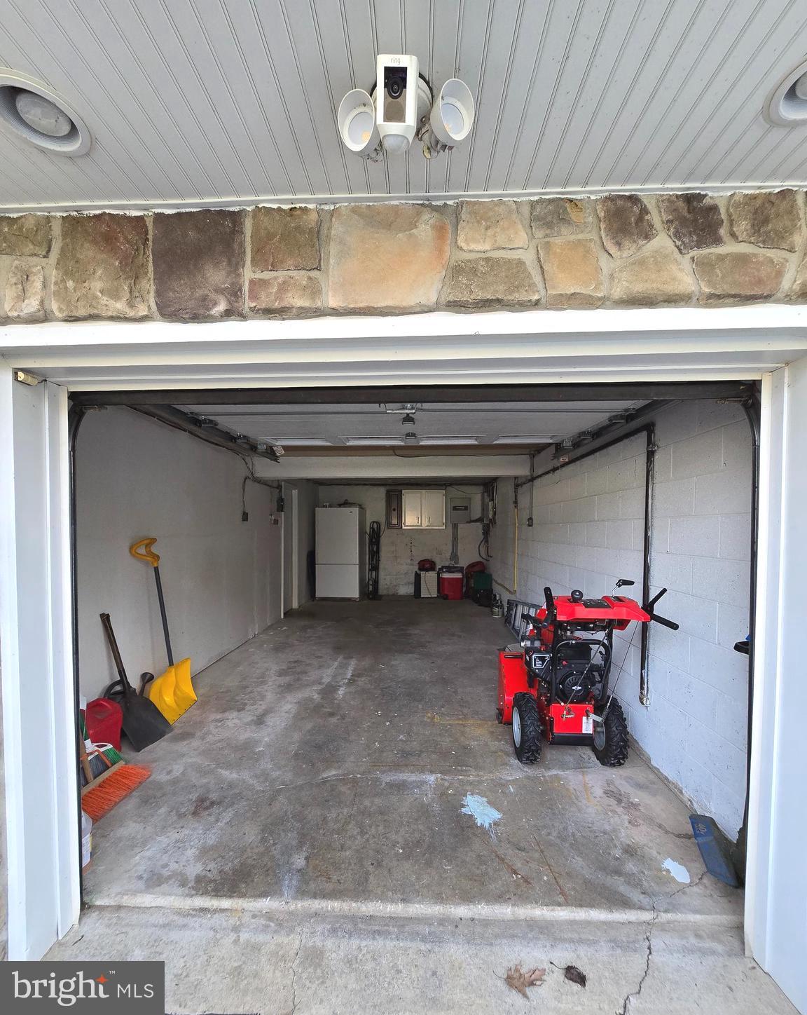 FEASTERVILLE HGTS - Residential