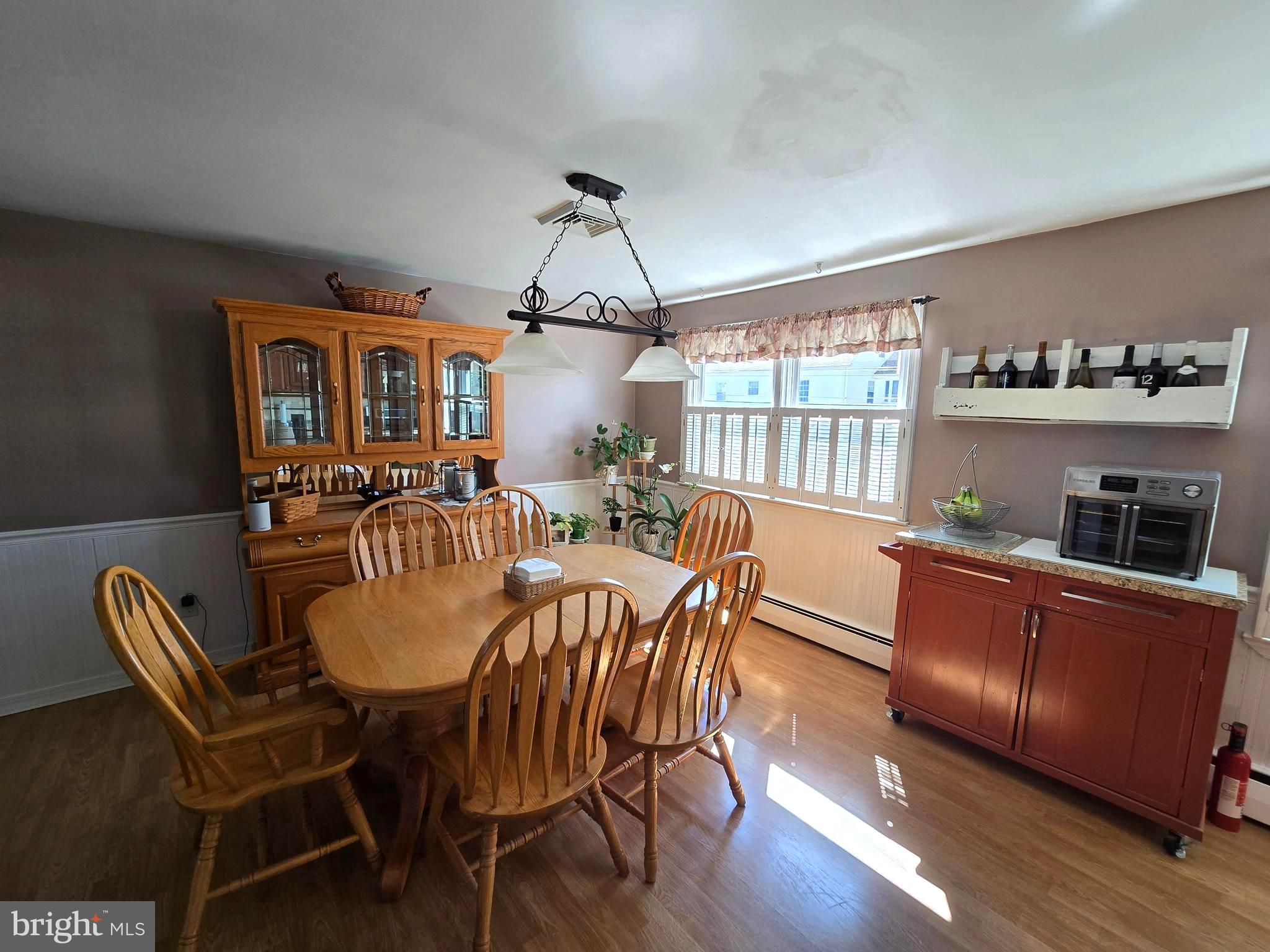 FEASTERVILLE HGTS - Residential