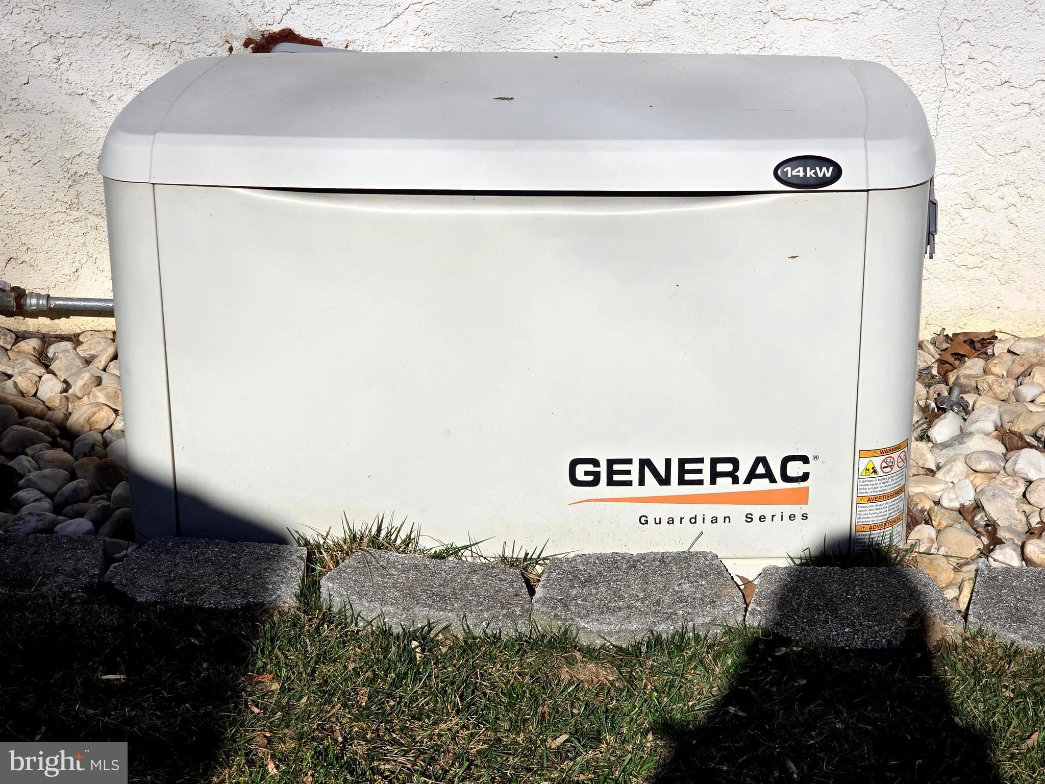 FEASTERVILLE HGTS - Residential