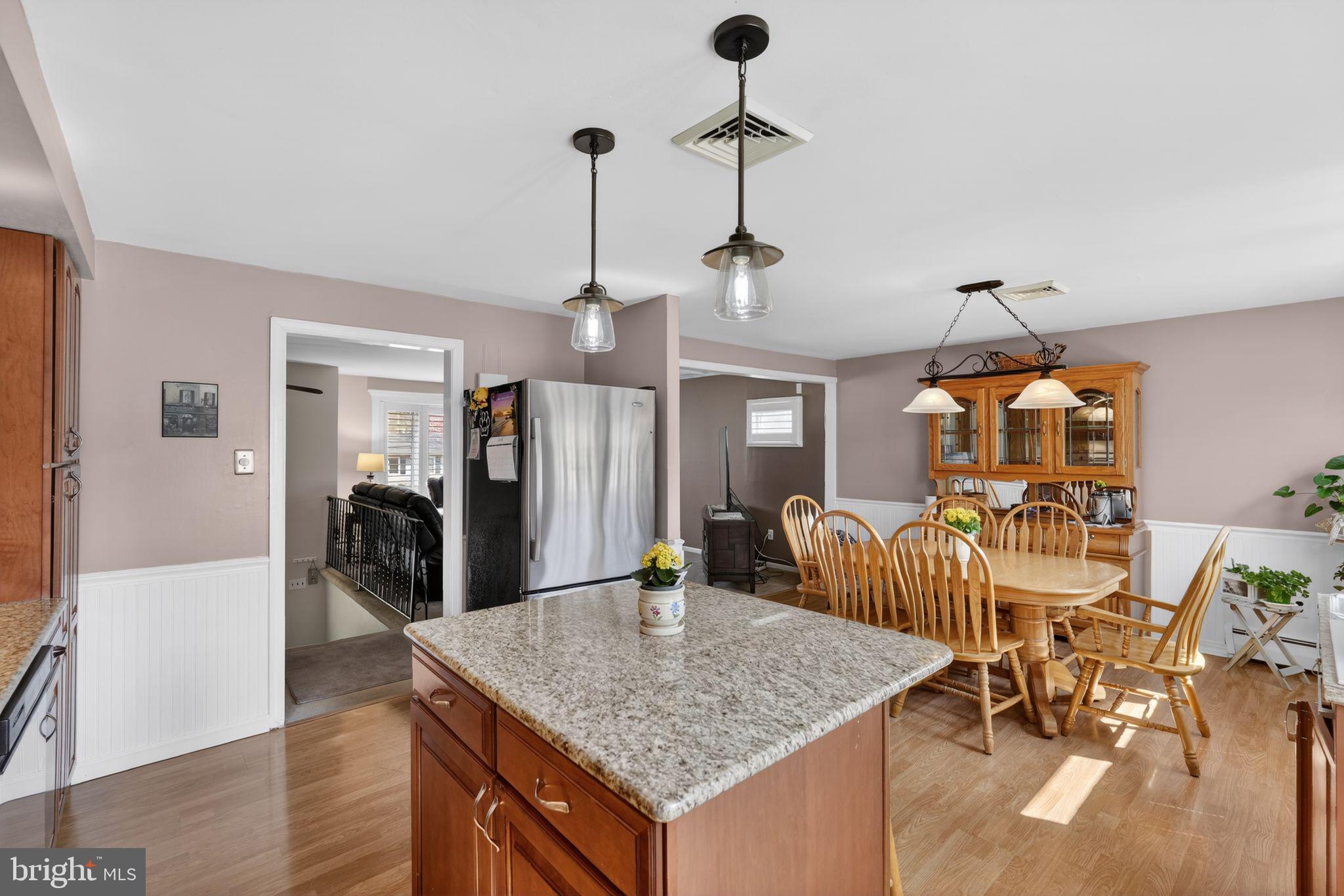 FEASTERVILLE HGTS - Residential