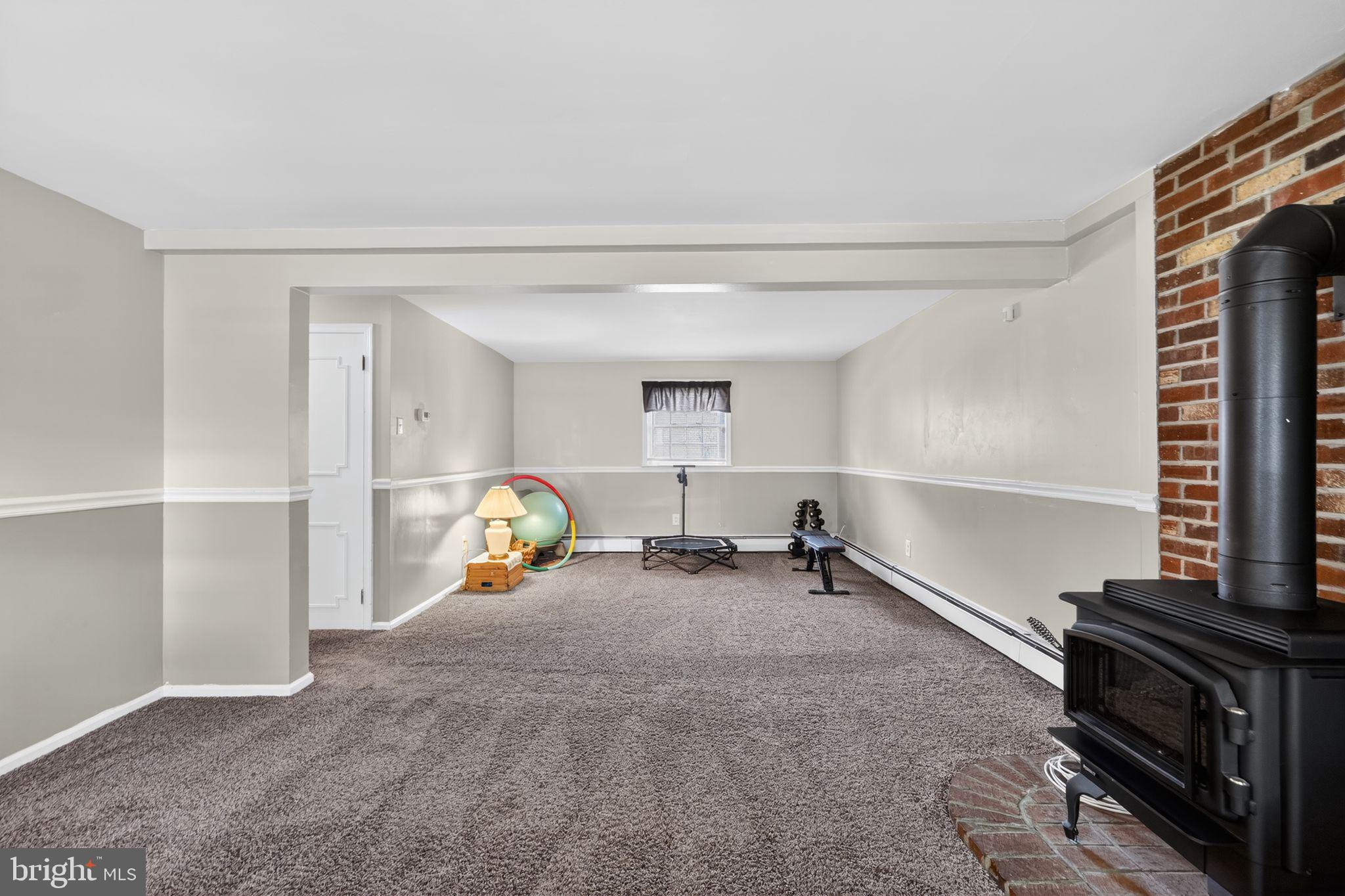 FEASTERVILLE HGTS - Residential