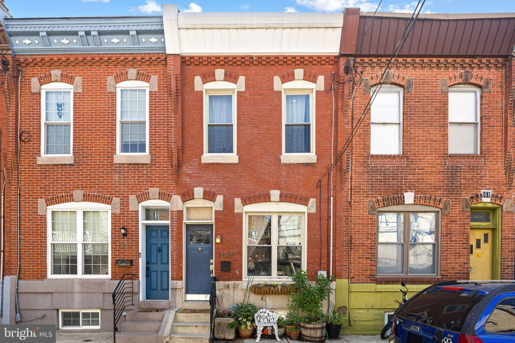 Photo of 1839 S Watts Street, PHILADELPHIA, PA 19148 (MLS # PAPH2644334)