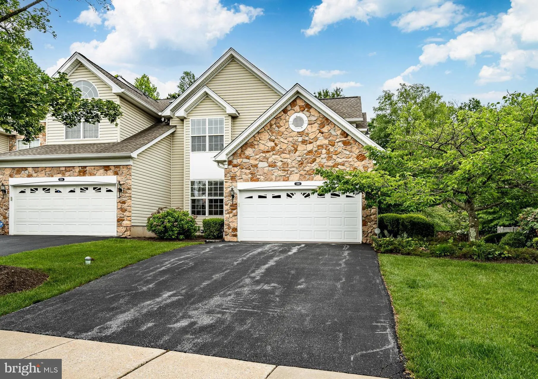 West Chester, Pennsylvania 19380, United States, 3 Bedrooms Bedrooms, ,3 BathroomsBathrooms,Residential,Pending,139080