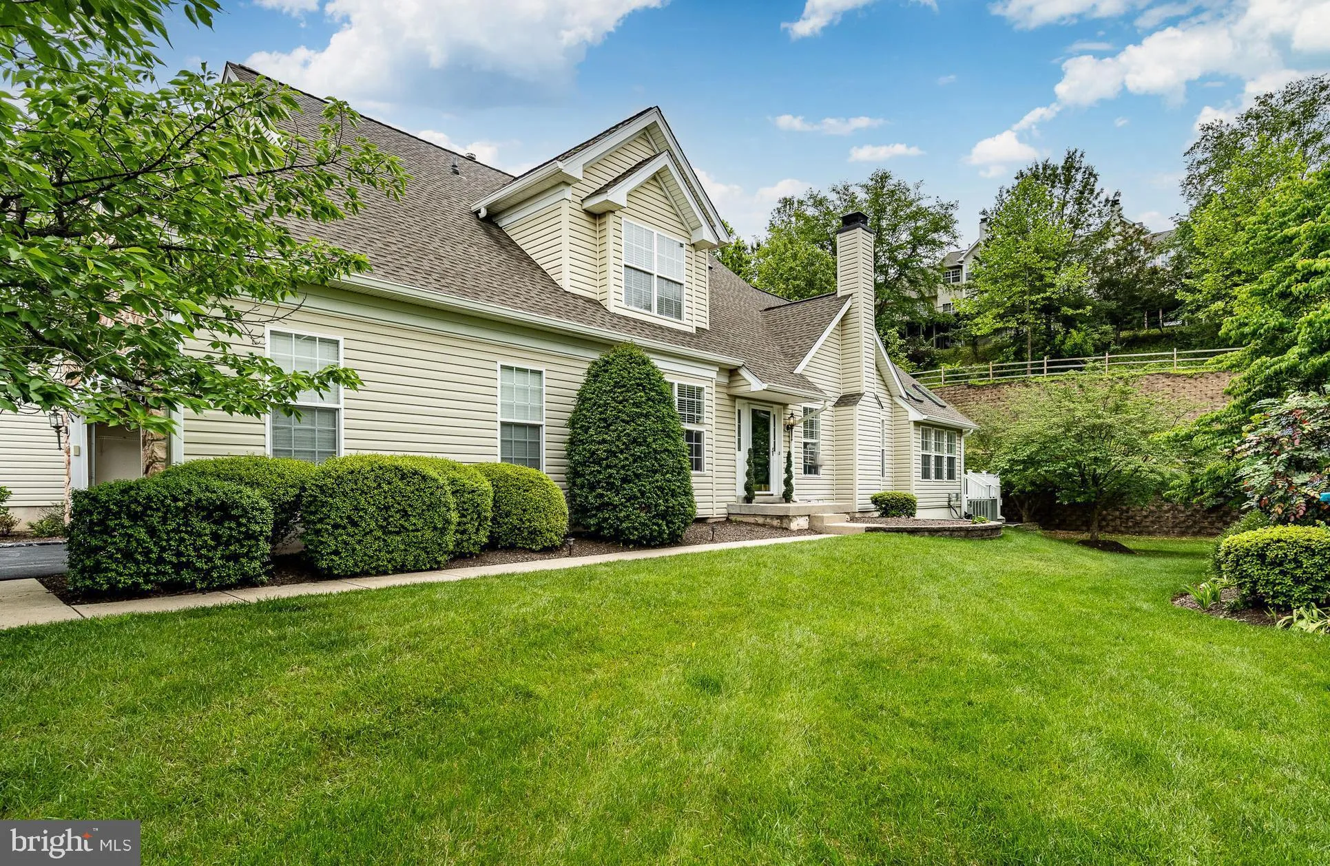 West Chester, Pennsylvania 19380, United States, 3 Bedrooms Bedrooms, ,3 BathroomsBathrooms,Residential,Pending,139080