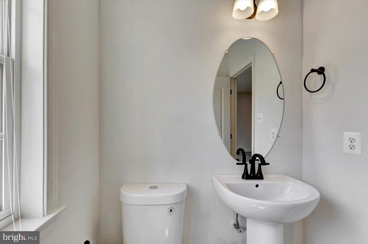 MCDONOGH CHASE - Residential