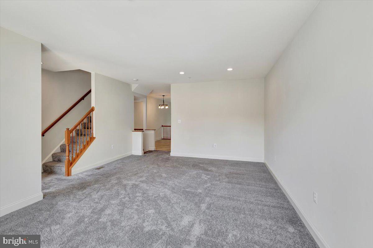 MCDONOGH CHASE - Residential