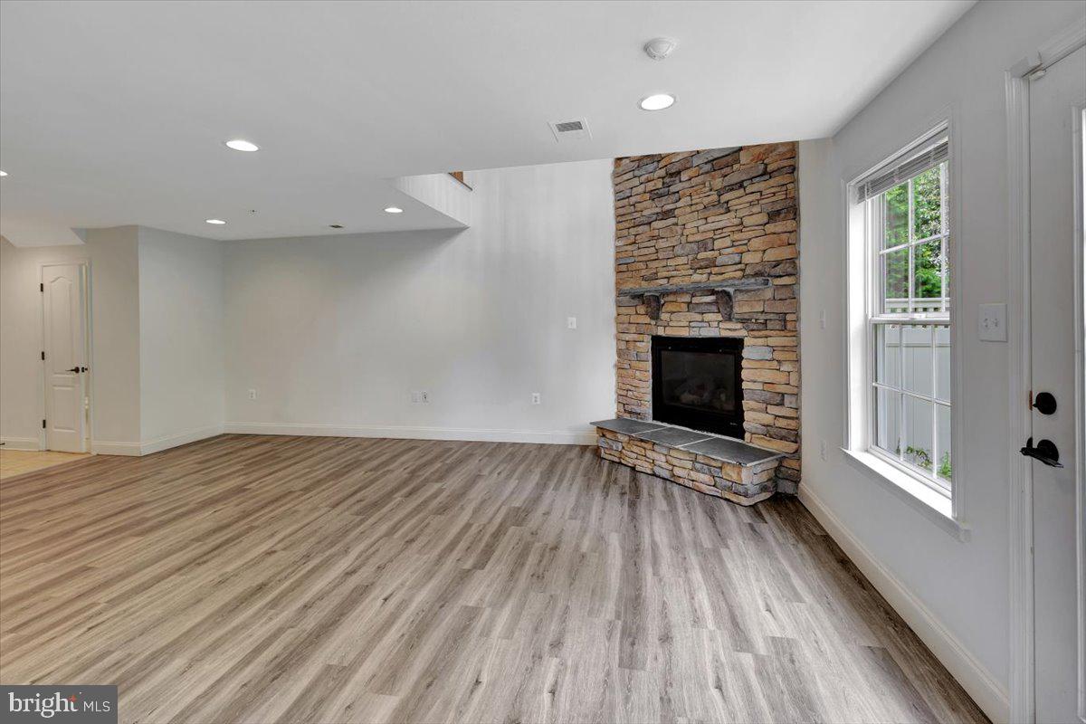 MCDONOGH CHASE - Residential