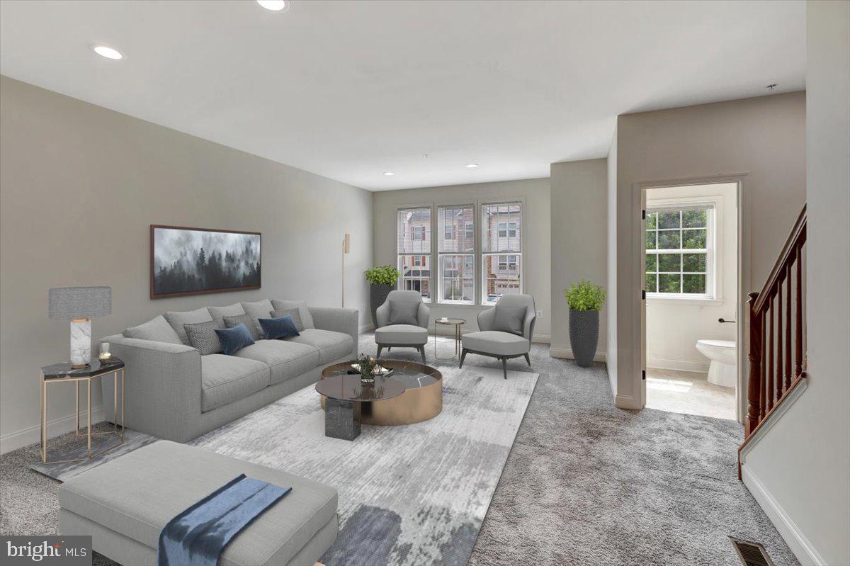 MCDONOGH CHASE - Residential