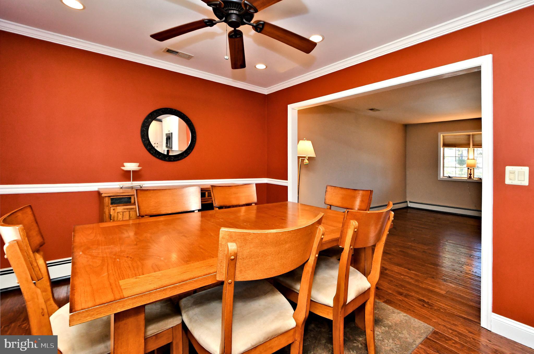 WHISPERING WOODS - Residential