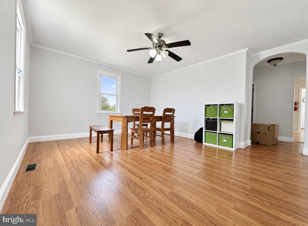 127 PALMWOOD AVE