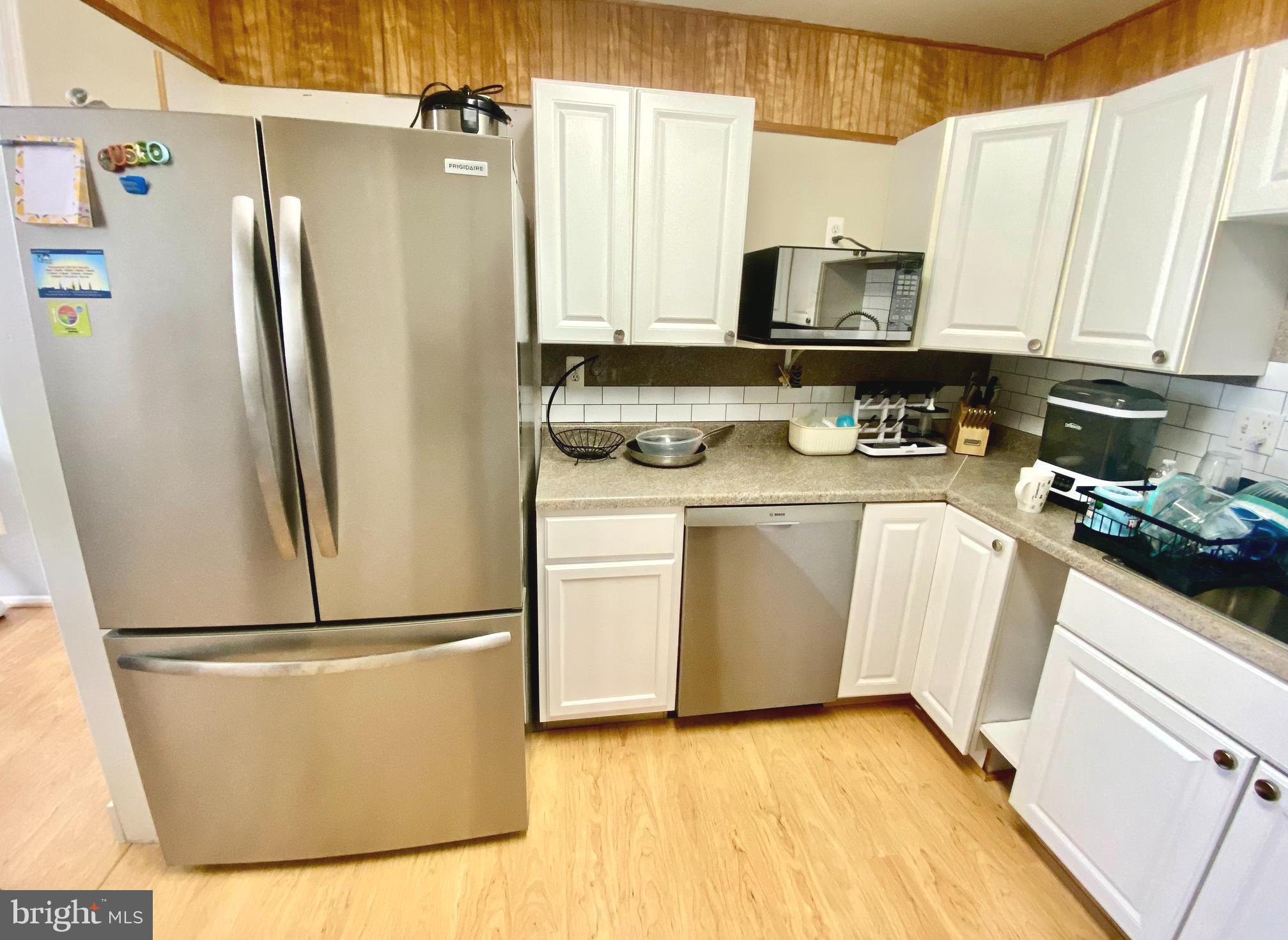 PARKWAY CONDOMINIUMS - Residential