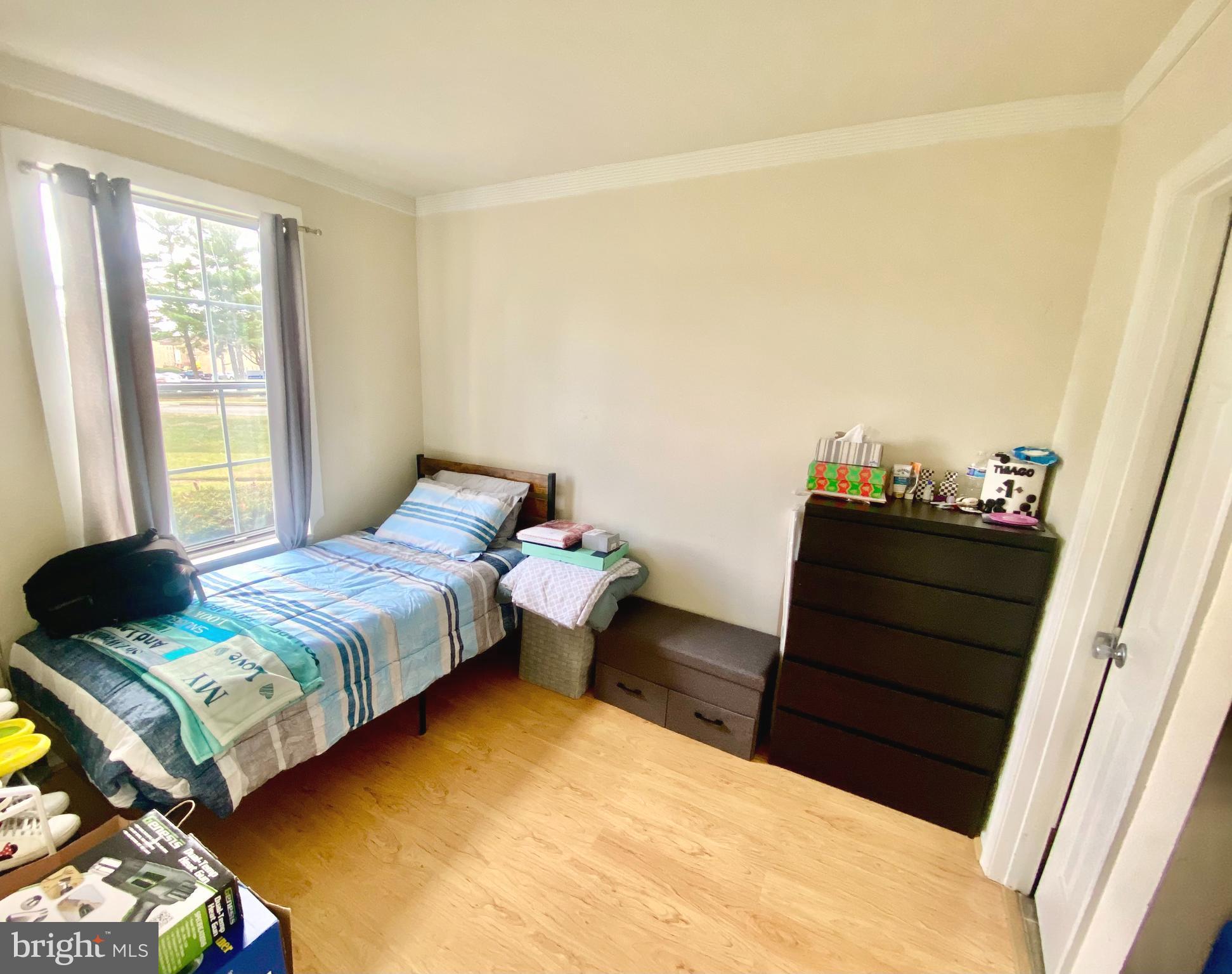 PARKWAY CONDOMINIUMS - Residential