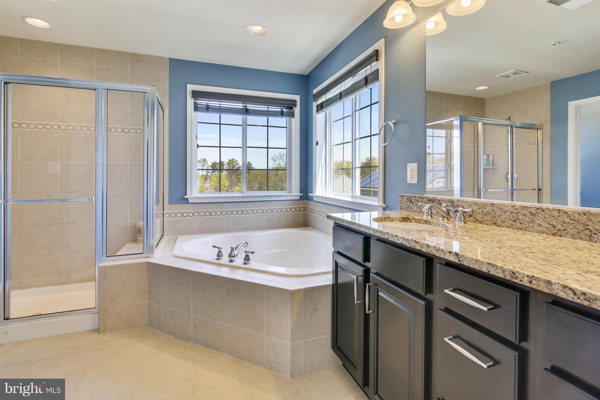 PARADISE ORCHARD - Residential