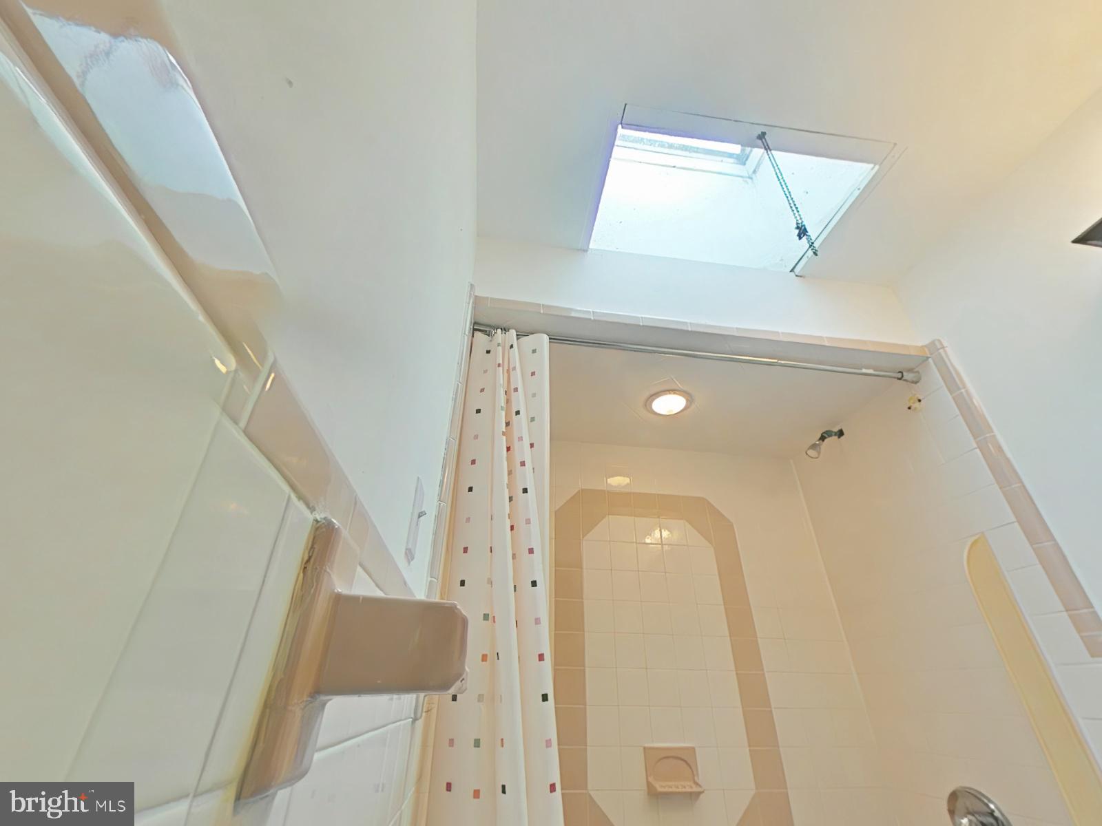 LANSDOWNE - Residential